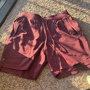 lululemon athletica Men's Maroon Athletic Shorts